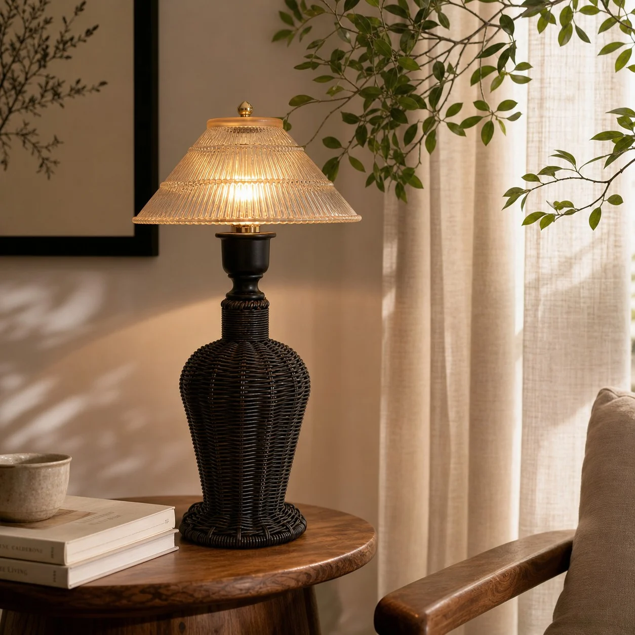 Decorative table lamp for bedroom or reading corner
